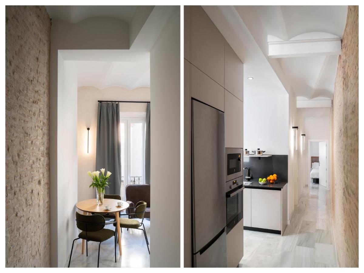 Magno Apartments San Gil - Shared Jacuzzi เซบีญา ภายนอก รูปภาพ